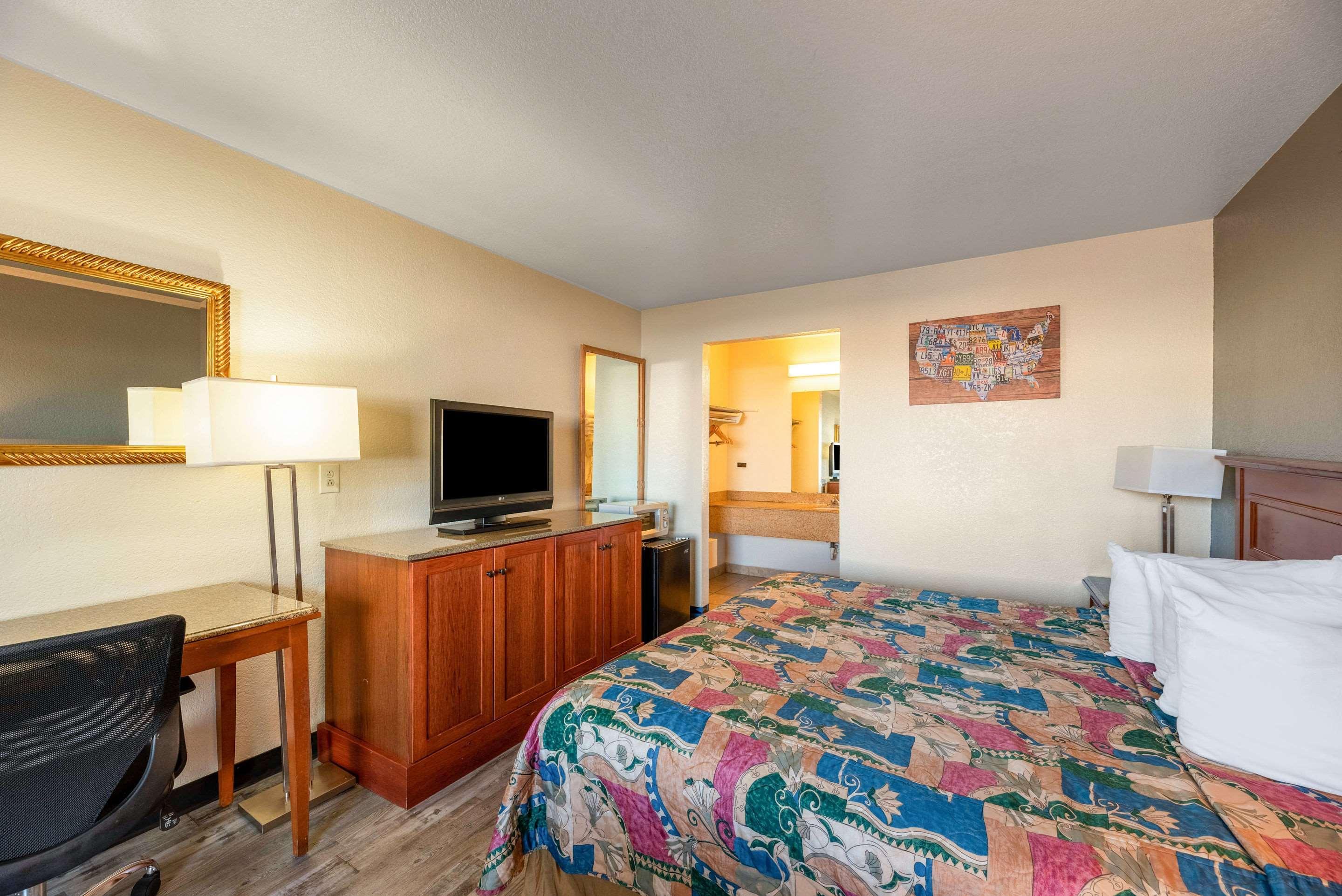 Econo Lodge Phoenix North I-17 외부 사진