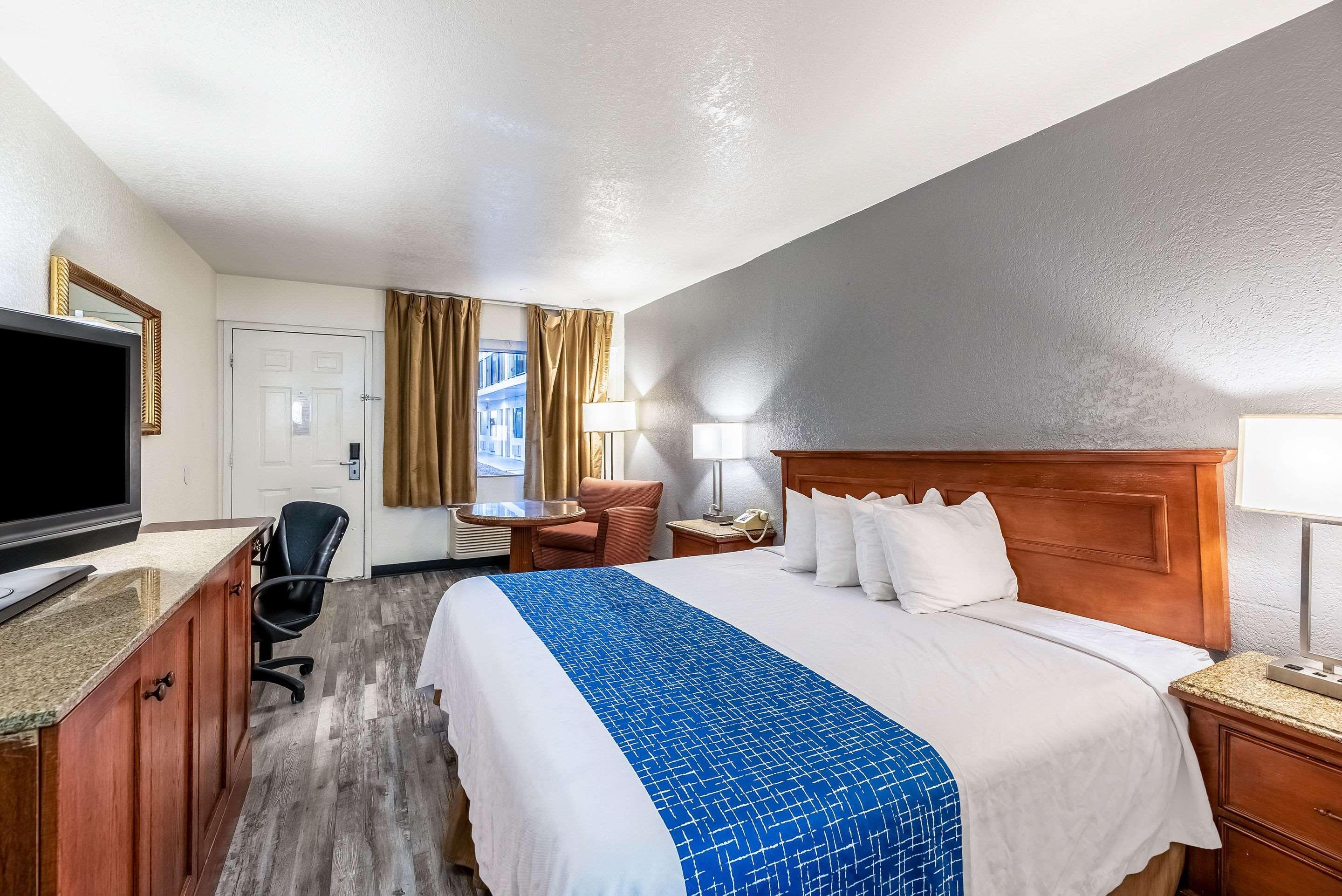 Econo Lodge Phoenix North I-17 외부 사진