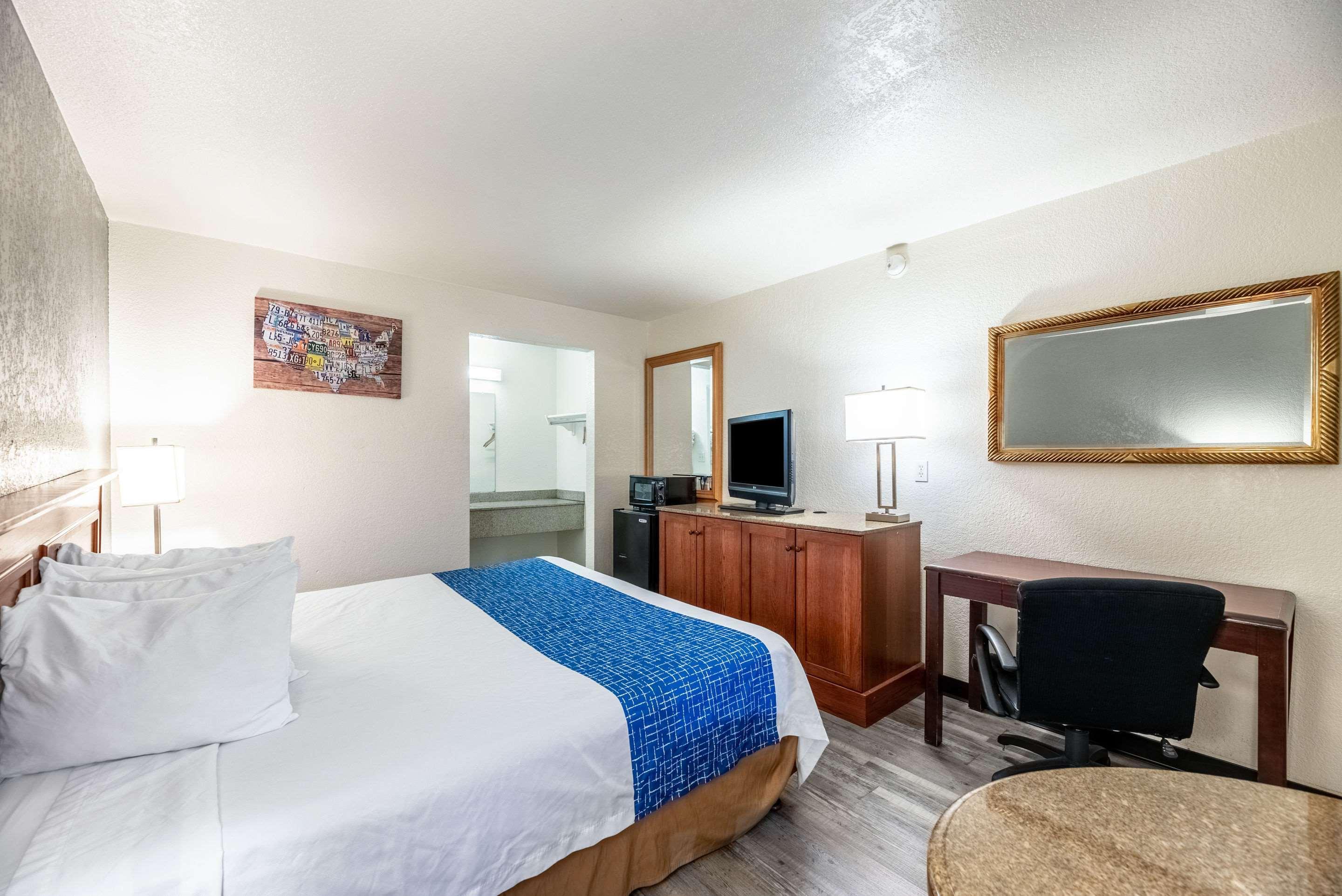 Econo Lodge Phoenix North I-17 외부 사진
