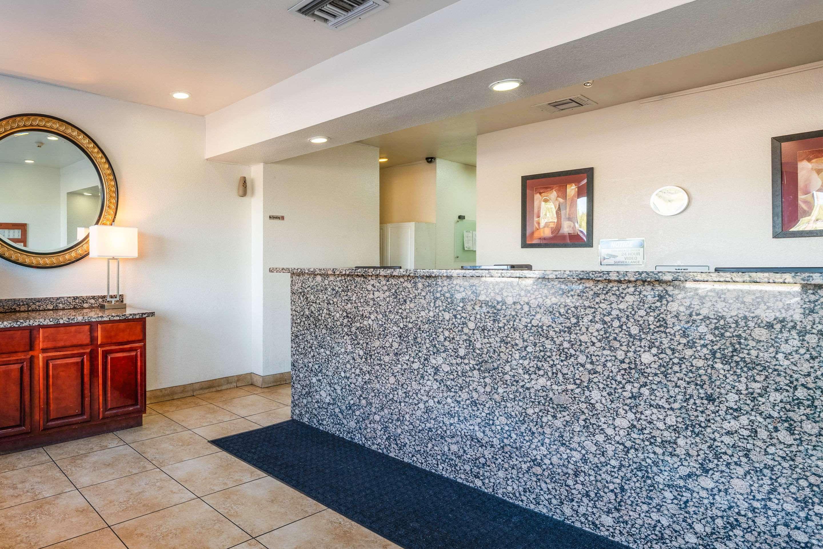 Econo Lodge Phoenix North I-17 외부 사진